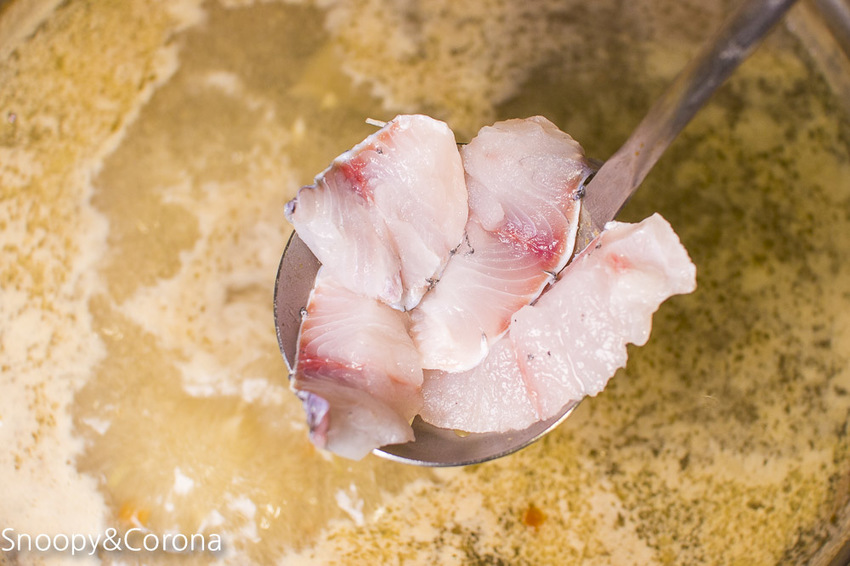 【台北美食】東區火鍋｜東區火鍋吃到飽｜火鍋殿～卜卜鍋滿滿蛤蜊好鮮美，澳洲和牛、戰車龍蝦、青蟹足吃到飽