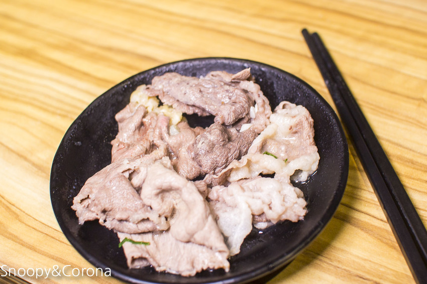 【台北美食】東區火鍋｜東區火鍋吃到飽｜火鍋殿～卜卜鍋滿滿蛤蜊好鮮美，澳洲和牛、戰車龍蝦、青蟹足吃到飽