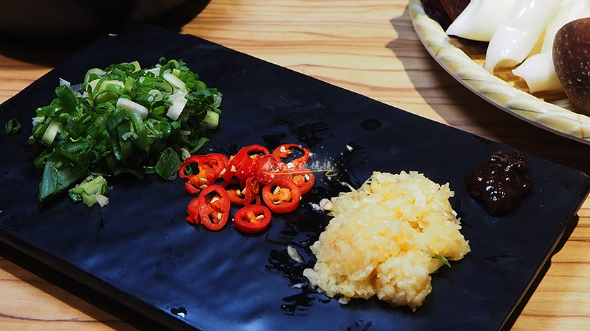 蛤?! Huh Pot,港澳火鍋,台北港澳火鍋推薦,台北東區港澳火鍋,台北東區卜卜鍋,台北東區海鮮吃到飽,卜卜蜆打邊爐,台北蛤蜊吃到飽,卜卜蜆鍋