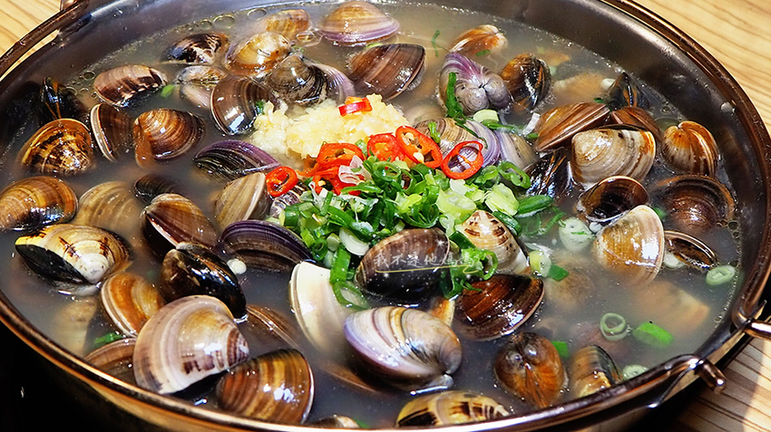 火鍋殿卜卜鍋,卜卜蛤,蛤蜊菜單,蛤蜊鍋,極蜆鍋物,台北卜卜蜆,火鍋殿捷運,台北東區蛤蠣火鍋, 東區 蛤蜊鍋,東區蛤蜊吃到飽,蛤蜊痛風鍋