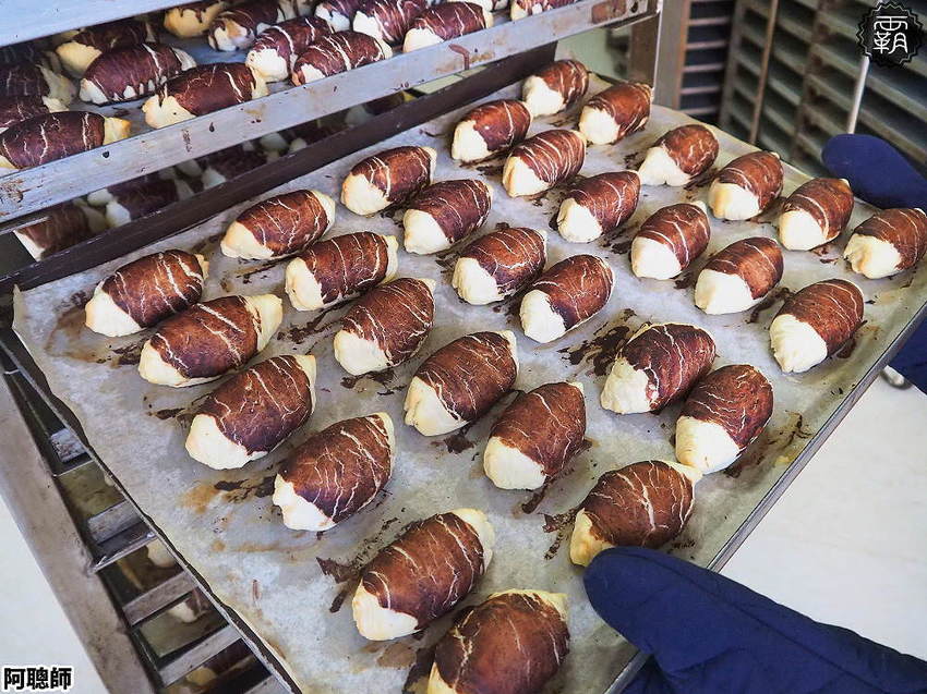 真的像芋頭!流心小芋仔有爆漿奶皇流沙,阿聰師60週年慶全館68折大優惠!