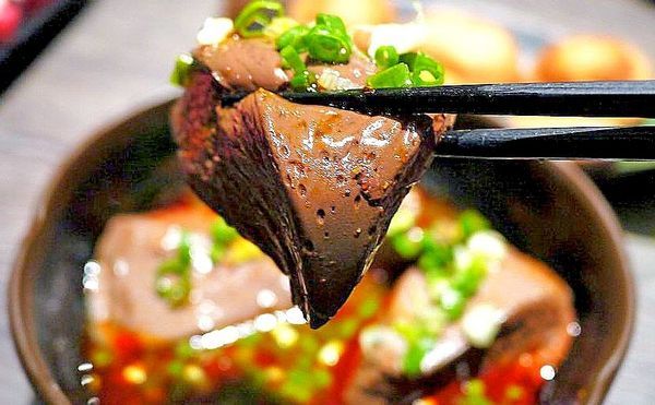 千荷田日式涮涮鍋-永安店：‖食記‖ 千荷田日式涮涮鍋-永安店 ｜雙拼超值鍋｜招牌羊肉鍋｜昆布湯底｜ 麻辣湯底（捷運永安市場美食）