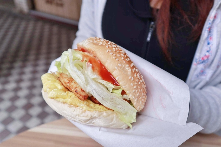 2018-12-11 09.13.51 1