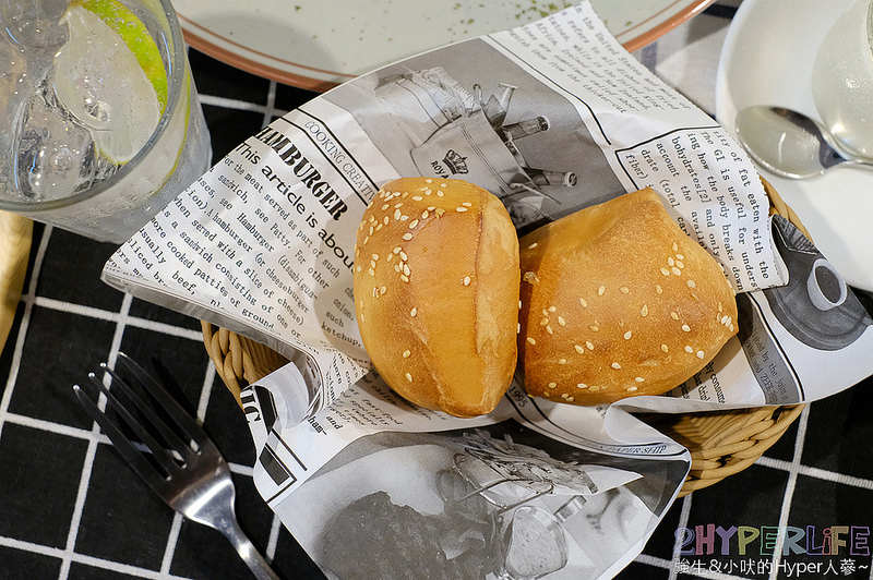 90小餐館,丼飯,台中北屯美食,台中日式咖哩,台中美食,台中義大利麵,台中義式,台中聚餐餐廳,平價美食,披薩,旱溪美食,蛋包飯 @強生與小吠的Hyper人蔘~