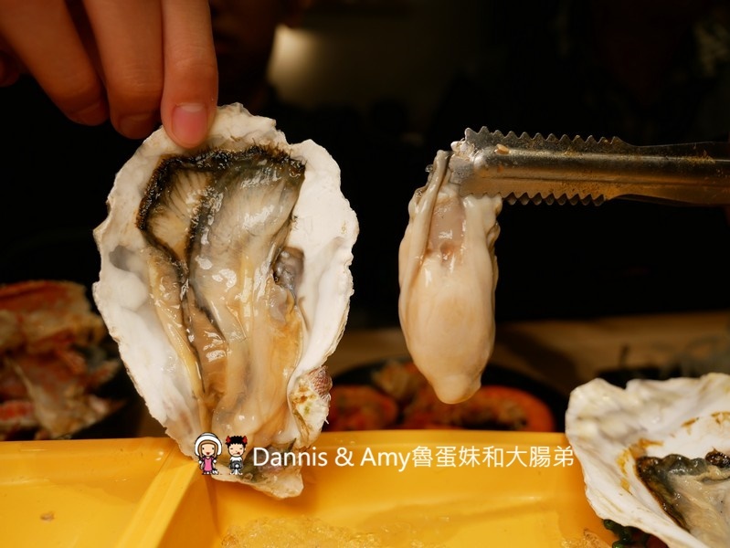 《新竹好吃火鍋推薦》大魔大滿足鍋物大遠百店。各國頂級和牛肉品海鮮吃好吃滿。辦大魔卡送海鮮船。光棍節最新消費優惠分享︱(影片) 《新竹好吃火鍋推薦》大魔大滿足鍋物大遠百店。各國頂級和牛肉品海鮮吃好吃滿。辦大魔卡送海鮮船。光棍節最新消費優惠分享︱(影片)