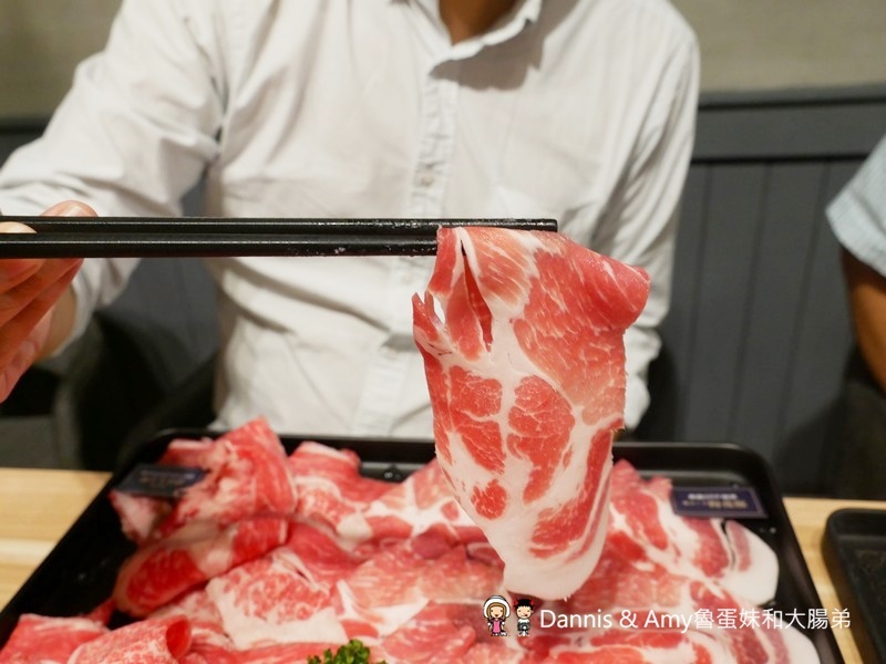 《新竹父親節餐廳推薦》預訂父親節套餐首選-大魔大滿足鍋物大遠百店。陪老公老爸吃頂級夢幻逸品日本A5和牛海鮮火鍋。最新優惠分享使用振興券可享加碼優惠︱（影片）