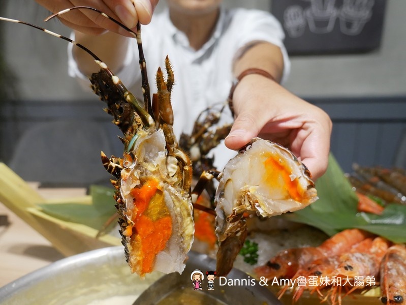 《新竹父親節餐廳推薦》預訂父親節套餐首選-大魔大滿足鍋物大遠百店。陪老公老爸吃頂級夢幻逸品日本A5和牛海鮮火鍋。最新優惠分享使用振興券可享加碼優惠︱（影片）