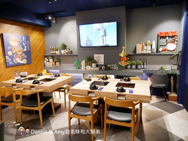 《新竹好吃火鍋推薦》大魔大滿足鍋物大遠百店。各國頂級和牛肉品海鮮吃好吃滿。辦大魔卡送海鮮船。光棍節最新消費優惠分享︱(影片) 《新竹好吃火鍋推薦》大魔大滿足鍋物大遠百店。各國頂級和牛肉品海鮮吃好吃滿。辦大魔卡送海鮮船。光棍節最新消費優惠分享︱(影片)