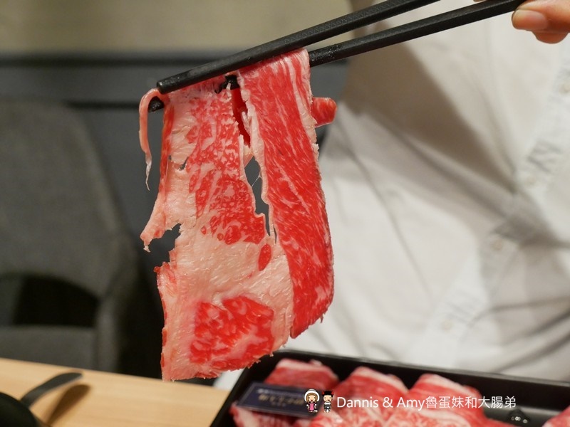 《新竹父親節餐廳推薦》預訂父親節套餐首選-大魔大滿足鍋物大遠百店。陪老公老爸吃頂級夢幻逸品日本A5和牛海鮮火鍋。最新優惠分享使用振興券可享加碼優惠︱（影片）