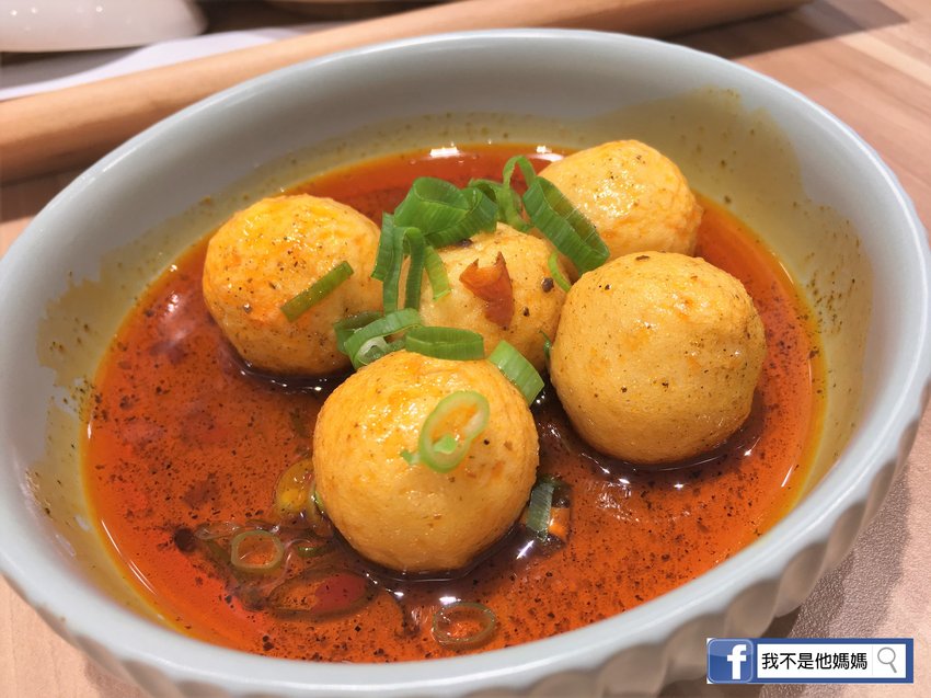 辣呼呼,大師兄,Lahuhu,我不是他媽媽,排隊名店,中山站排隊名店,永和四號公園,中和區中安街,永安捷運站,大師兄銷魂麵舖,麻辣,個人麻辣