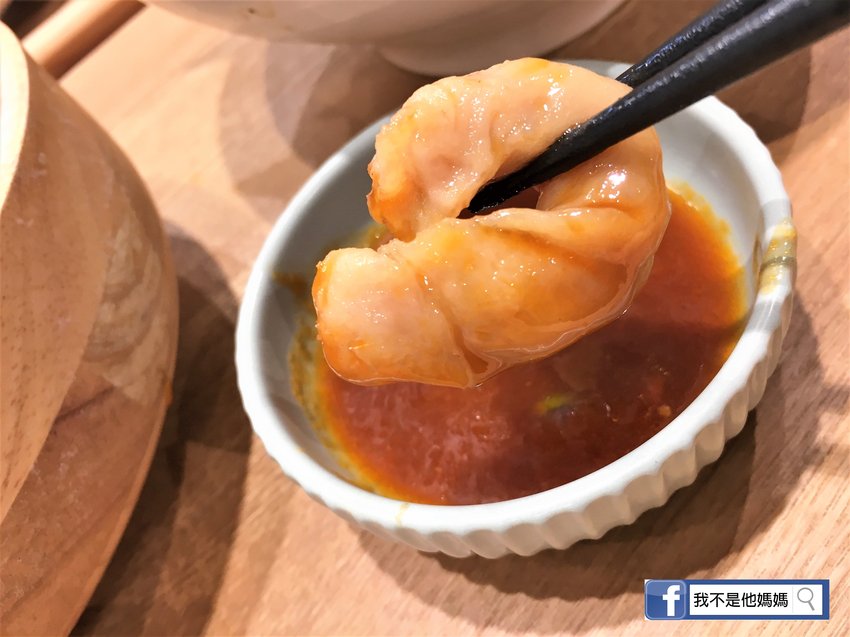 辣呼呼,大師兄,Lahuhu,我不是他媽媽,黯然銷魂,秘製咖哩飯,麻辣鴨血,麻辣豆腐,台北排隊名店,必訪美食,街拍美食,上班這黨事推薦,IG