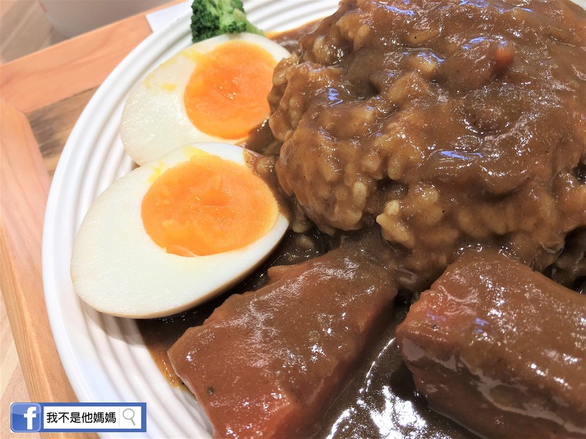 辣呼呼,大師兄,Lahuhu,我不是他媽媽,大食女推薦,TVBS推薦,非凡大探索推薦,美食林,米其林,連鎖美食,平民美食,平價美食,IG熱點