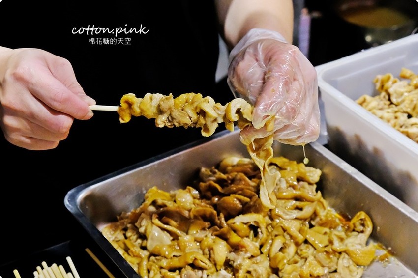 逢甲夜市隱藏版居酒屋-炭燒烤不只串燒好吃，牛排丼肉多到看不到飯了啦！