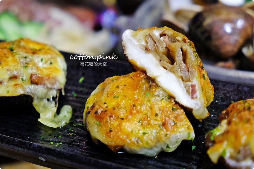 逢甲夜市隱藏版居酒屋-炭燒烤不只串燒好吃，牛排丼肉多到看不到飯了啦！