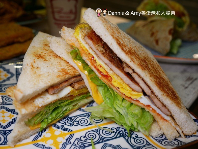 《新竹龍山社區早餐》米樂晨食館-竹科店。不只賣早餐、早午餐。晚上還有平價牛排新選擇︱COSTCO好市多附近（影片）