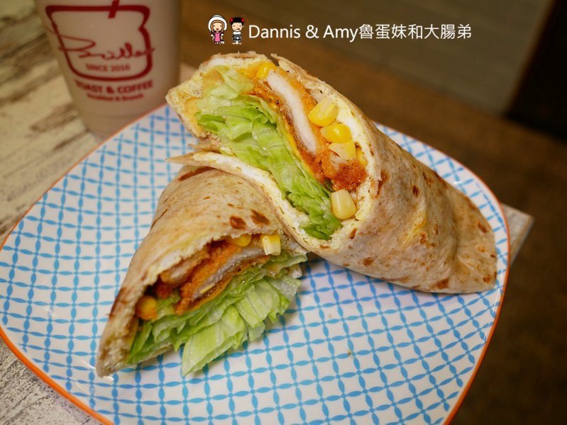 《新竹龍山社區早餐》米樂晨食館-竹科店。不只賣早餐、早午餐。晚上還有平價牛排新選擇︱COSTCO好市多附近（影片）