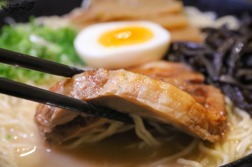 嘉義拉麵就愛這一味！！Mr.RAMEN 豚骨拉麵 嘉義店，日式定食9折，滿10點送拉麵集點活動 - 緹雅瑪 美食旅遊趣