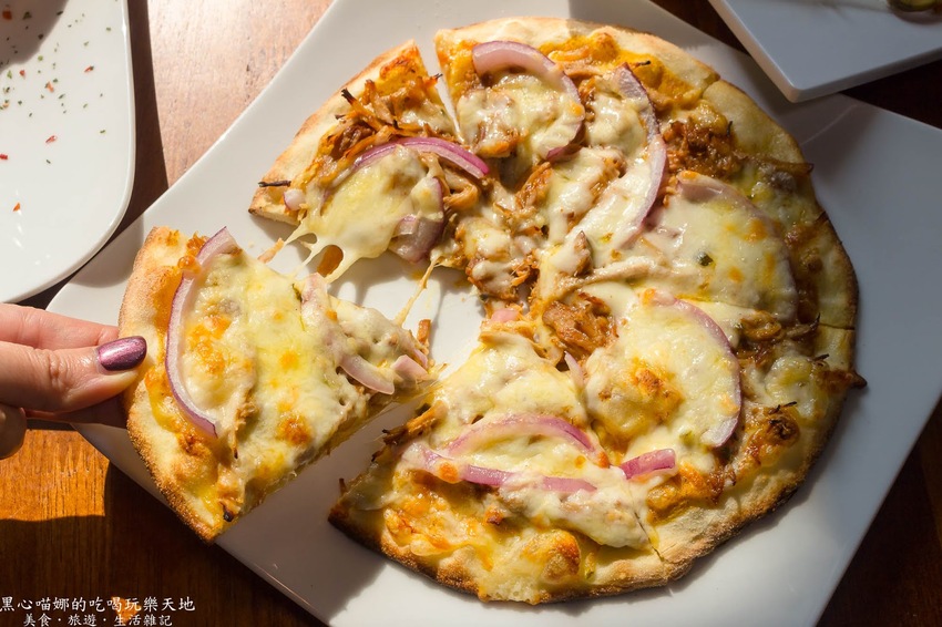 高雄鳳山︱Pizza Rock搖滾披薩　放假，就該慵懶的到披薩店，吃頓豐富營養義式早午餐！！（鳳山文衡店）