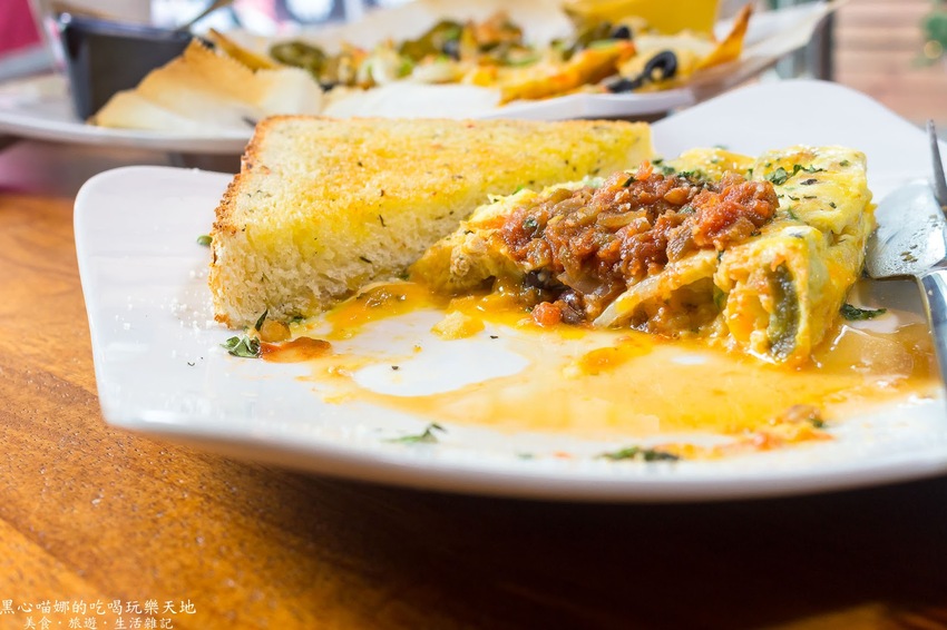 高雄鳳山︱Pizza Rock搖滾披薩　放假，就該慵懶的到披薩店，吃頓豐富營養義式早午餐！！（鳳山文衡店）