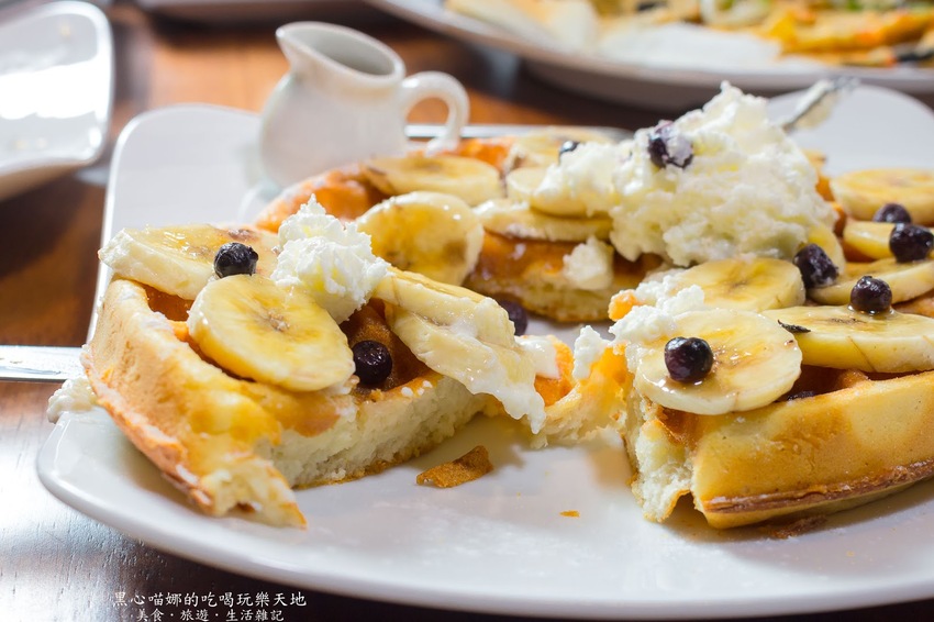 高雄鳳山︱Pizza Rock搖滾披薩　放假，就該慵懶的到披薩店，吃頓豐富營養義式早午餐！！（鳳山文衡店）