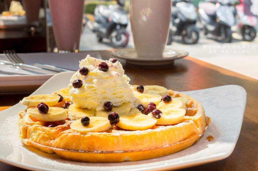高雄鳳山︱Pizza Rock搖滾披薩　放假，就該慵懶的到披薩店，吃頓豐富營養義式早午餐！！（鳳山文衡店）