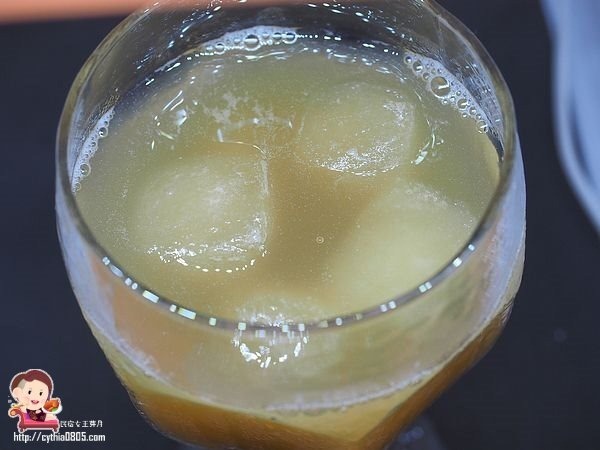 桃園中壢美食-1010湘SOGO店-桃園第一家落腳在中壢，十年老字號湘菜道道都是功夫菜 (邀約) @民宿女王芽月-美食.旅遊.全台趴趴走