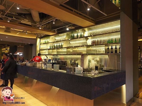 桃園中壢美食-1010湘SOGO店-桃園第一家落腳在中壢，十年老字號湘菜道道都是功夫菜 (邀約) @民宿女王芽月-美食.旅遊.全台趴趴走