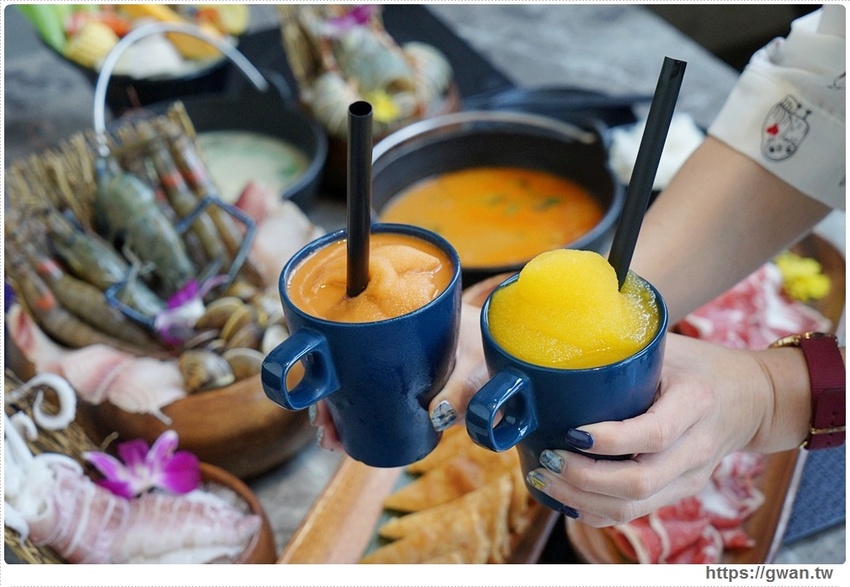 泰丘了！泰國蝦出現在火鍋店，還有泰奶冰沙和泰國香米吃到飽～