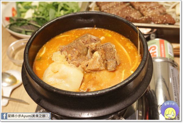 扁筷(台南新光三越西南店)：[食記]►台南中西區◄傳統與最潮的完美結合Prime級韓式料理－扁筷