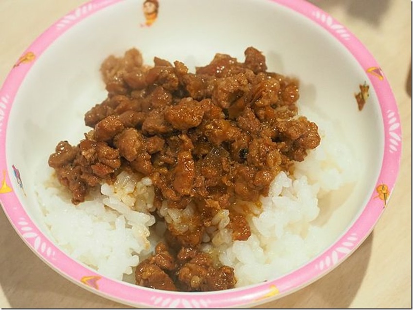 桃園中壢美食-泰多蝦流水道夾蝦場-北部第一家新鮮泰國蝦吃到飽,愛吃蝦子的快來! @民宿女王芽月-美食.旅遊.全台趴趴走