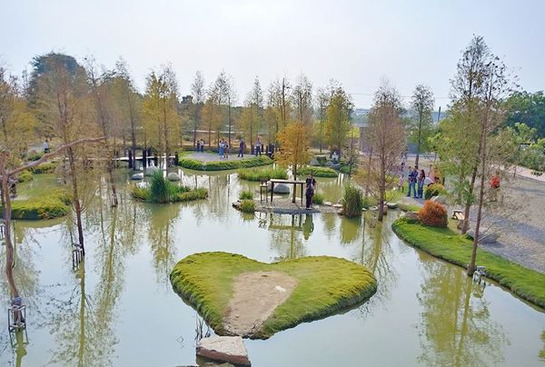 44932947_284993108890823_2684808727021748224_n