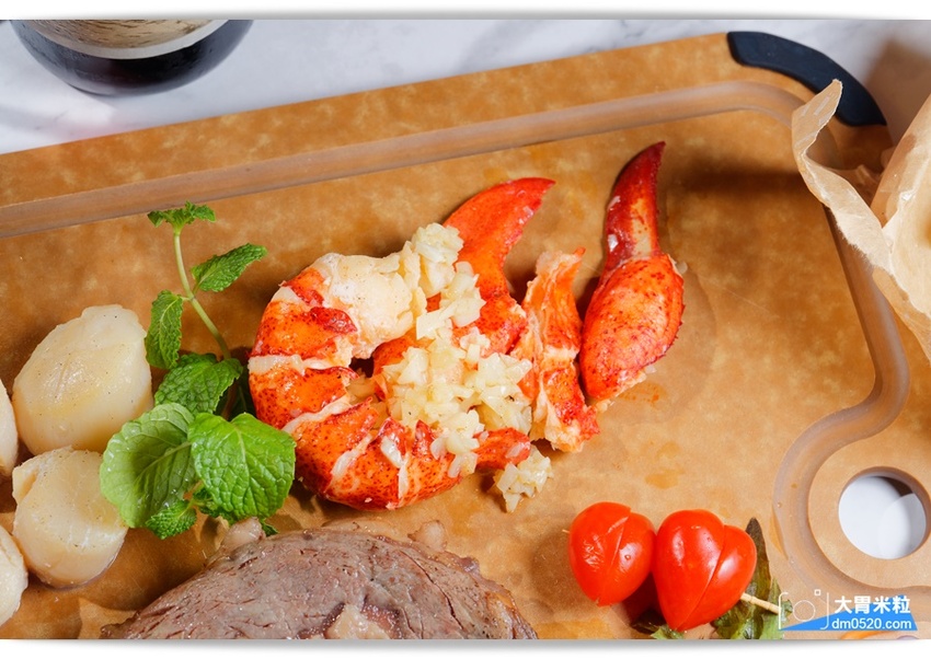 內湖人的秘密海鮮餐廳,Seafood & Meat 波波海鮮市集,代客料理輕鬆免下廚,聖誕大餐輕鬆在家吃牛排啖龍蝦,2018聖誕大餐推薦,內湖海鮮肉品專賣店推薦, - 大胃米粒 DAVID &