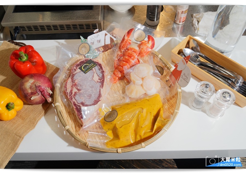 內湖人的秘密海鮮餐廳,Seafood & Meat 波波海鮮市集,代客料理輕鬆免下廚,聖誕大餐輕鬆在家吃牛排啖龍蝦,2018聖誕大餐推薦,內湖海鮮肉品專賣店推薦, - 大胃米粒 DAVID &
