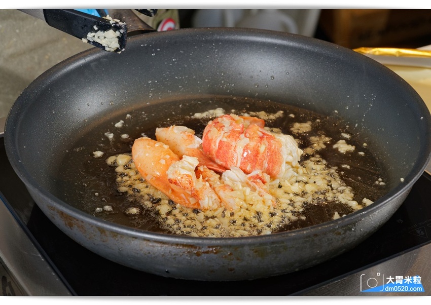 內湖人的秘密海鮮餐廳,Seafood & Meat 波波海鮮市集,代客料理輕鬆免下廚,聖誕大餐輕鬆在家吃牛排啖龍蝦,2018聖誕大餐推薦,內湖海鮮肉品專賣店推薦, - 大胃米粒 DAVID &