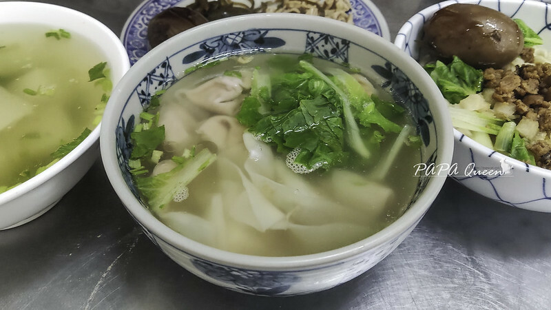 豐原|素食 素味魔麵-豐原市場內的知名麵館,連肉食者都會大讚台式小吃料理