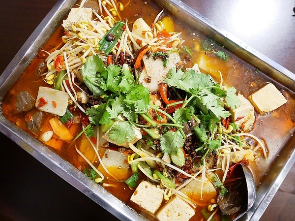 小魚兒重慶碳烤烤魚:小魚兒重慶碳烤烤魚-台南烤魚 超道地重慶辣魚 不用遠征也能品嘗到經典味