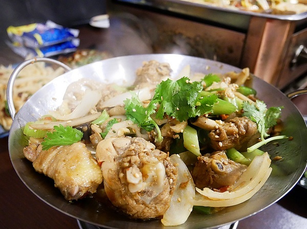 小魚兒重慶碳烤烤魚:小魚兒重慶碳烤烤魚-台南烤魚 超道地重慶辣魚 不用遠征也能品嘗到經典味