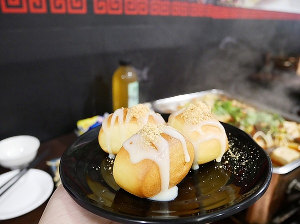 小魚兒重慶碳烤烤魚:小魚兒重慶碳烤烤魚-台南烤魚 超道地重慶辣魚 不用遠征也能品嘗到經典味