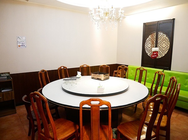 小魚兒重慶碳烤烤魚:小魚兒重慶碳烤烤魚-台南烤魚 超道地重慶辣魚 不用遠征也能品嘗到經典味