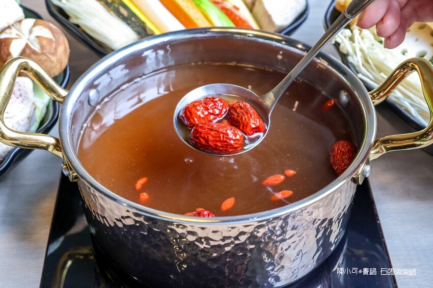 新竹市北區【全台連鎖火鍋】養鍋 Yang Guo 石頭涮涮鍋新竹市府店,鮮魚火鍋必吃推薦