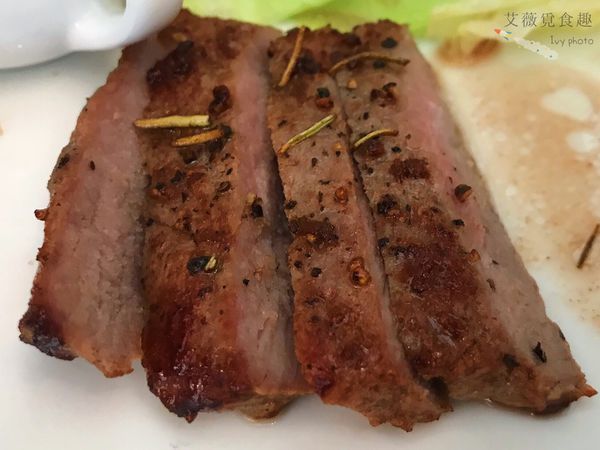 肉窩咖啡 zoo woo