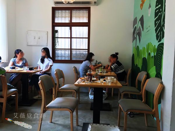 肉窩咖啡 zoo woo