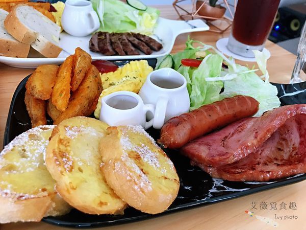 肉窩咖啡 zoo woo