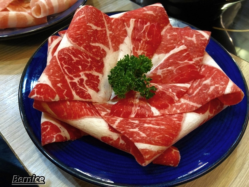 IMG_4699.JPG IMG_4699.JPG