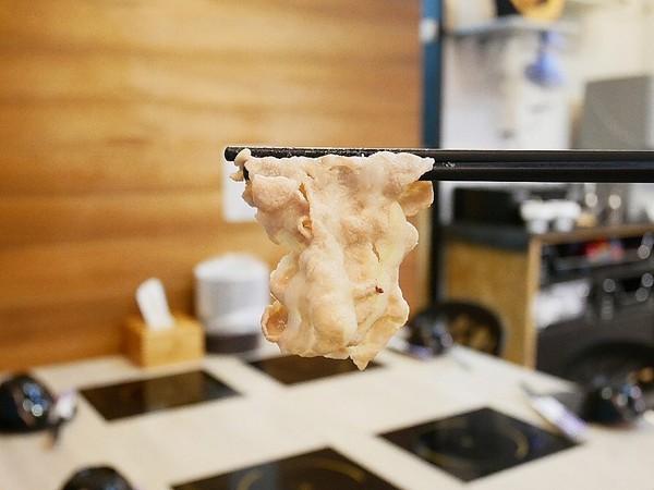 沐澄 微笑鍋物:沐澄 微笑鍋物-台北信義區後山埤火鍋 CP值超高的海陸套餐搭配超特別的紅酒牛奶鍋 親切價格也能享有奢華吃法-愛評體驗券 沐澄 微笑鍋物:沐澄 微笑鍋物-台北信義區後山埤火鍋 CP值超高的海陸套餐搭配超特別的紅酒牛奶鍋 親切價格也能享有奢華吃法-愛評體驗券