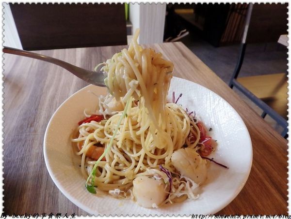 <捷運北投站>北投餐酒館推薦/北投義大利麵推薦/北投美食推薦/餐酒館/捷運北投站/義式料理/期間限定料理/VIVACE義式餐酒館