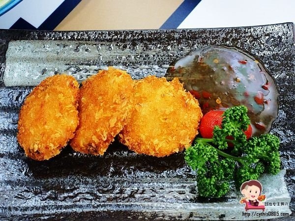 桃園中壢美食-桃猿食堂-獨特的Lamigo棒球主題餐廳,球迷們high翻天,拉麵真的夠味好吃 (邀約) @民宿女王芽月-美食.旅遊.全台趴趴走