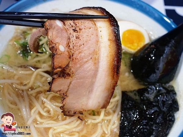 桃園中壢美食-桃猿食堂-獨特的Lamigo棒球主題餐廳,球迷們high翻天,拉麵真的夠味好吃 (邀約) @民宿女王芽月-美食.旅遊.全台趴趴走