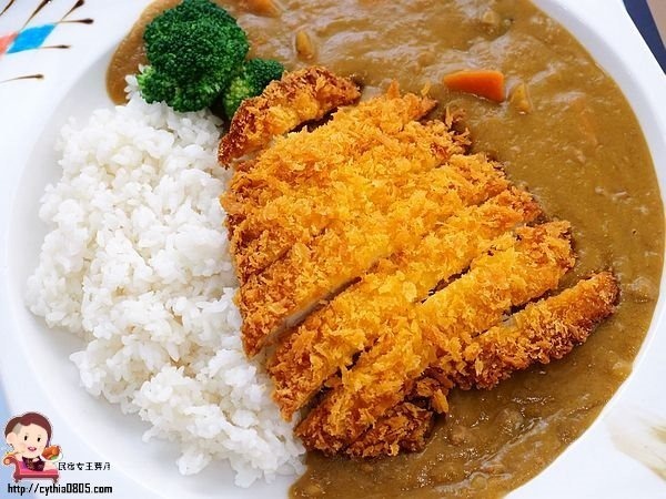 桃園中壢美食-桃猿食堂-獨特的Lamigo棒球主題餐廳,球迷們high翻天,拉麵真的夠味好吃 (邀約) @民宿女王芽月-美食.旅遊.全台趴趴走