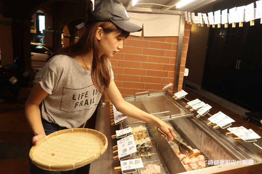 新竹平價串燒！來自嘉義的燃手串新竹北門店，城隍廟附近美食推薦，營業到凌晨